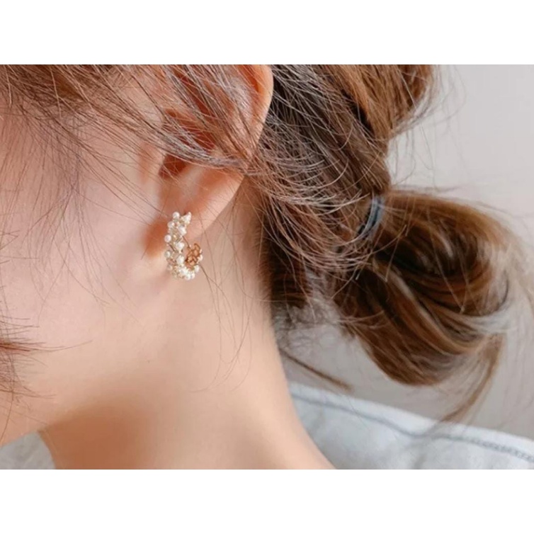 Anting setengah bulat mutiara bagus banget elegan terbaru