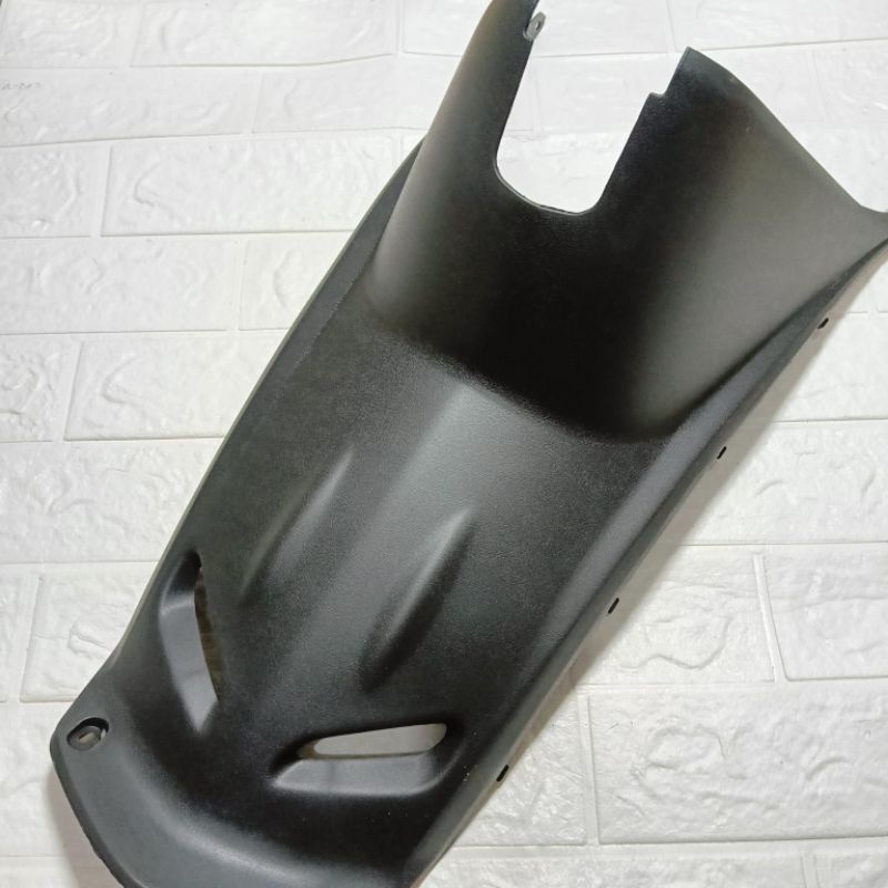 Tutup Mesin Tengah Cover Tangki Yamaha Mio/Mio 08 Tutup Tangki Merk Win