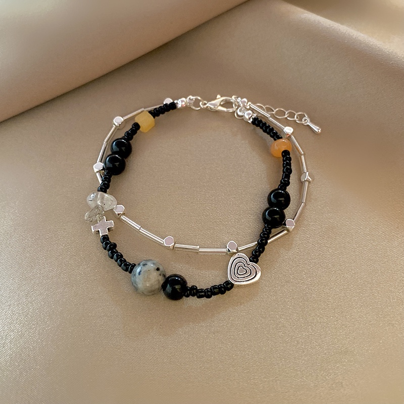 Gelang Tangan Manik-Manik Motif Hati Warna Hijau Muda Untuk Wanita