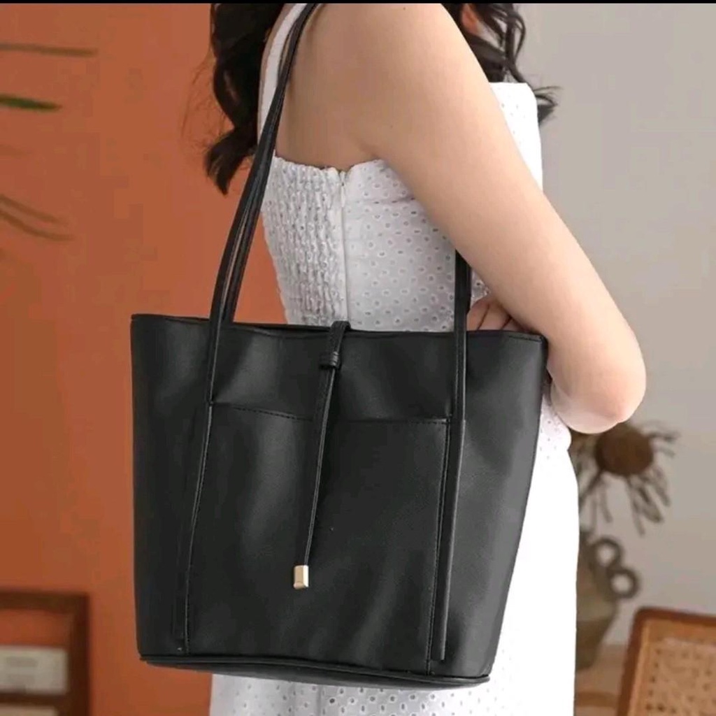 SNOWLY TOTEBAG ESTETIK SIMPLE KEKINIAN SIZE 31X26X11CM