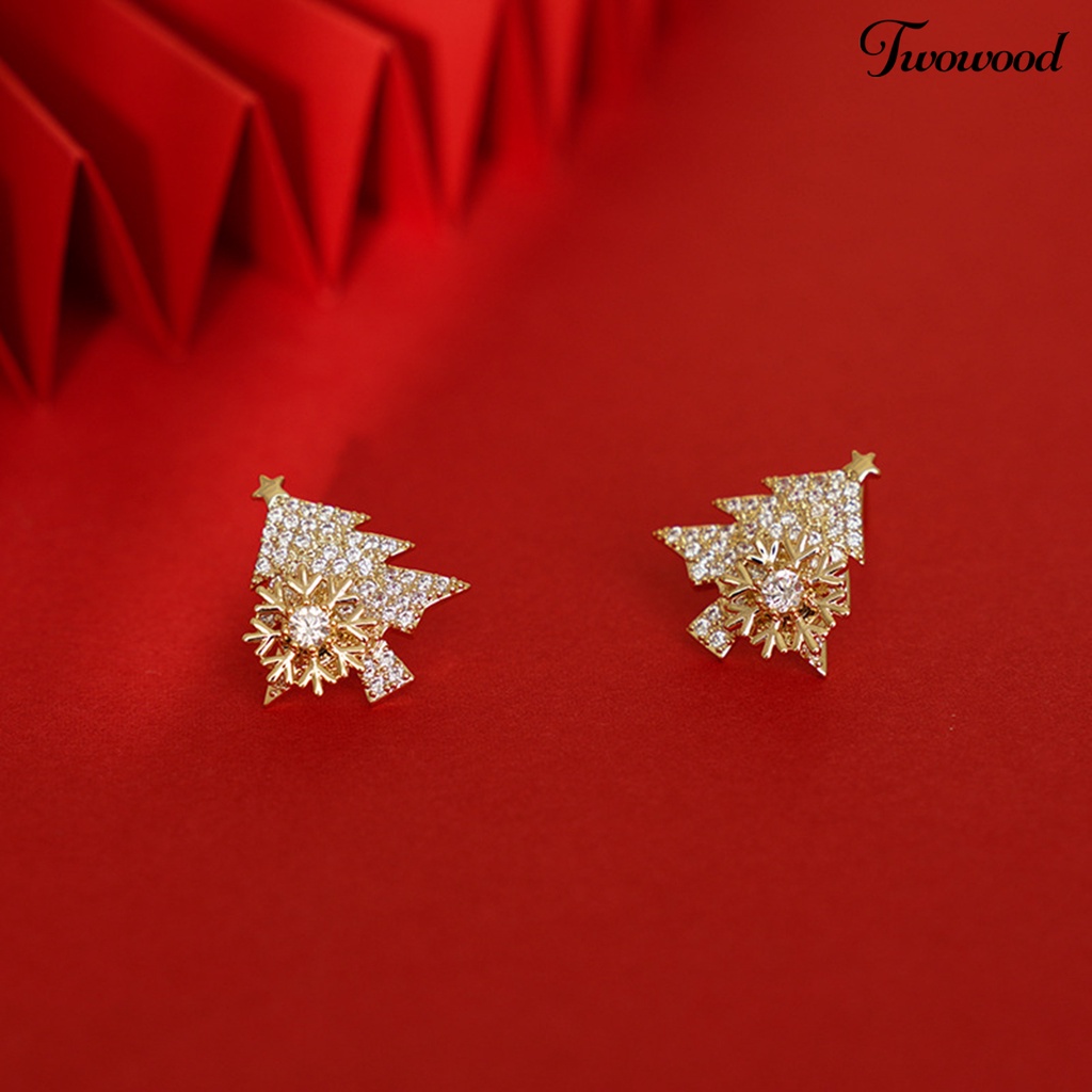 1 Pasang Anting Stud Berlian Imitasi Bentuk Snowflake Pohon Natal Untuk Wanita