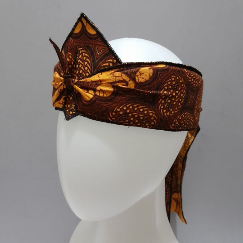 totopong Sunda, iket Sunda, Makuta wangsa motif batik batu