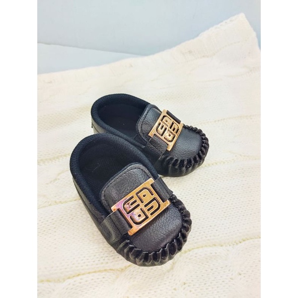 Sepatu baby anak laki-laki / Pansus baby rajut