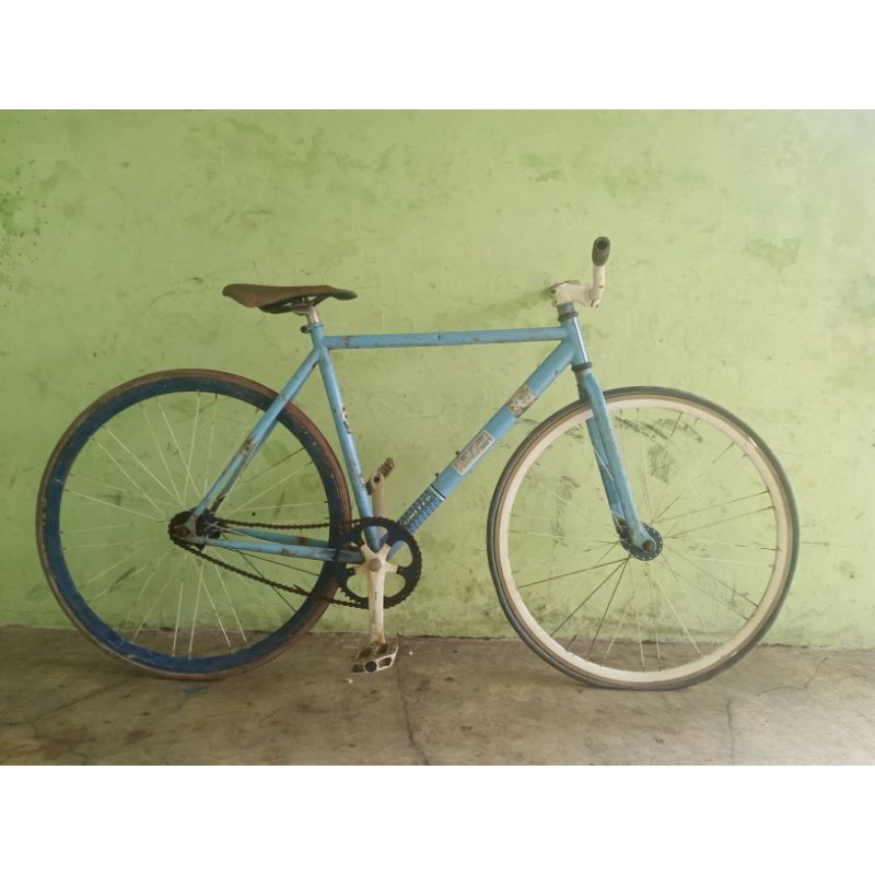 SEPEDA FIXIE SOLOIST02 FULLBIKE MURAH