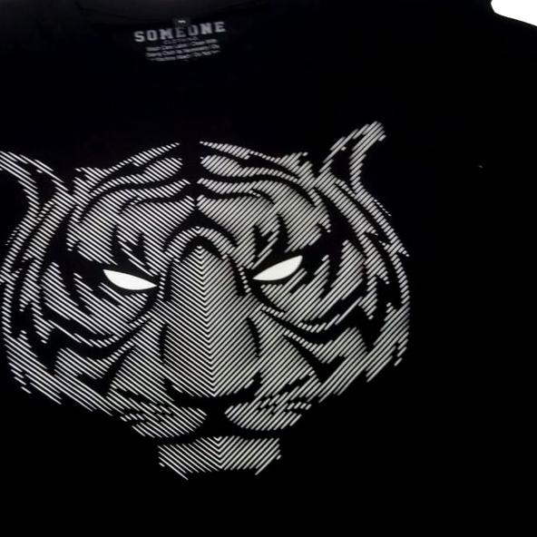 Kaos Someone Clothing Tiger 046 Glow In The Dark - S