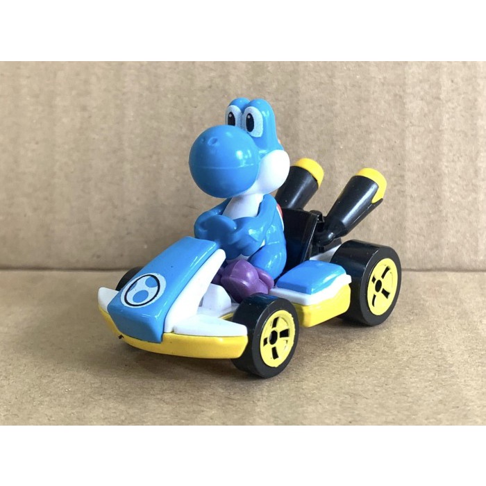 Hotwheels Mario Kart Light Blue Yoshi Standard Kart Loose Pack