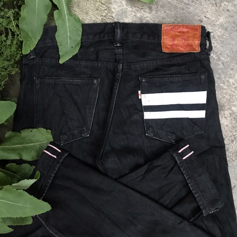 SELVEDGE DENIM MOMOTARO