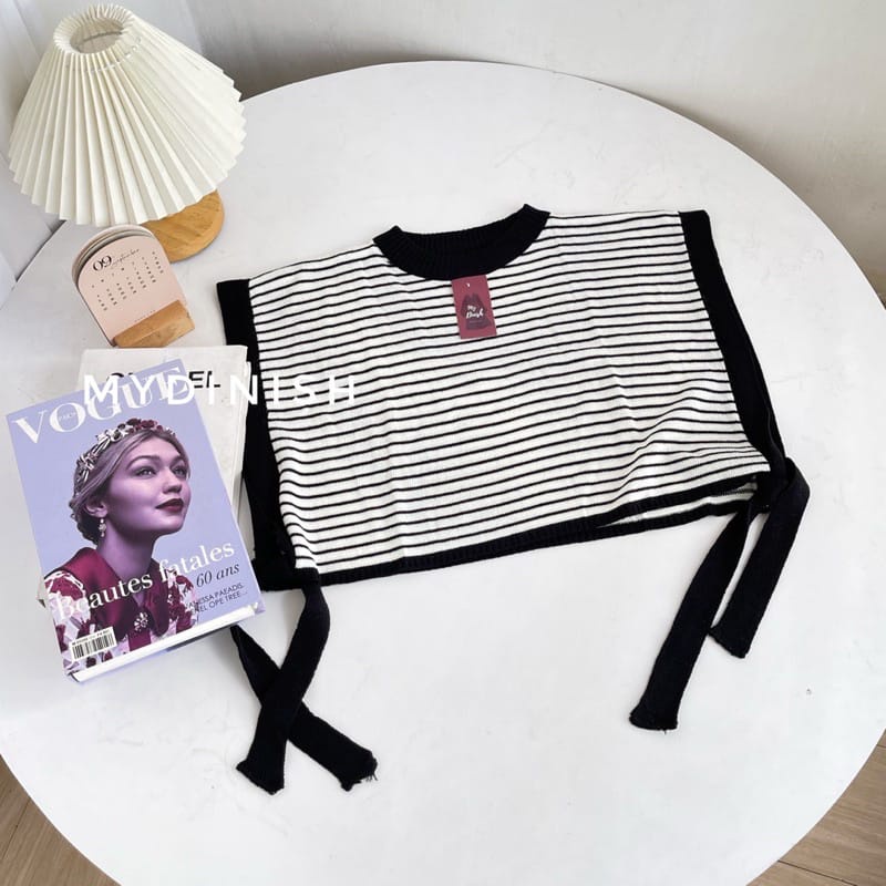 Queenbags89 baju outfit cewek baju atasan wanita baju Rajut Laras Vest Crop Knit