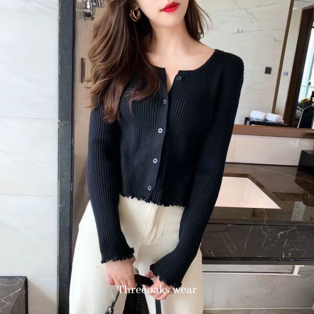 IVY CARDIGAN TOP - Atasan Kardigan Rajut dengan Kancing dan Motif Ujung Swirly Korean Style