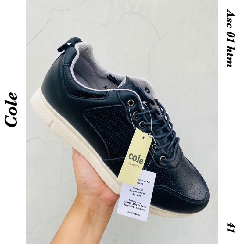 Cole SepatuAsc01 Htm