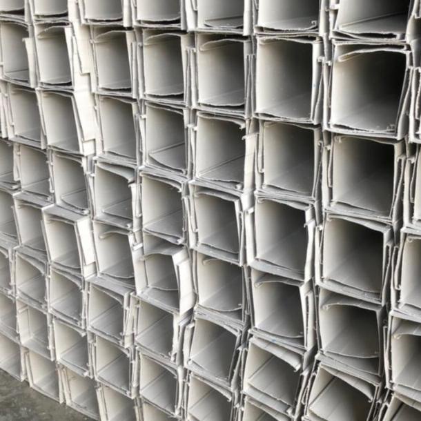 

Talang Kotak PVC 4" 4 Inch Talang 1 Batang