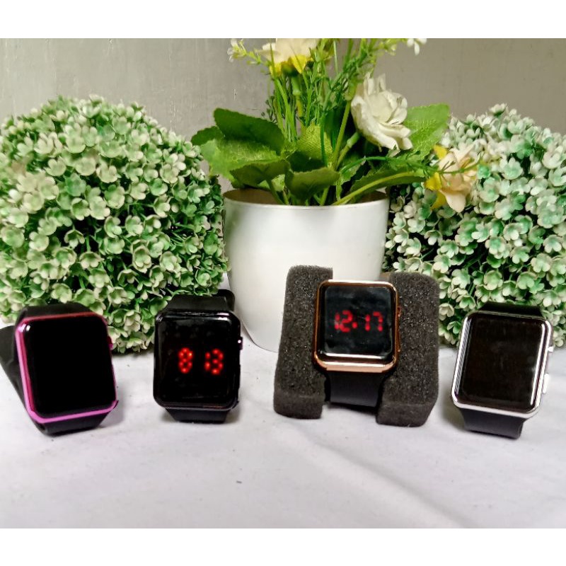 Jam Tangan LED Merah Digital Kotak Cowok Cewek