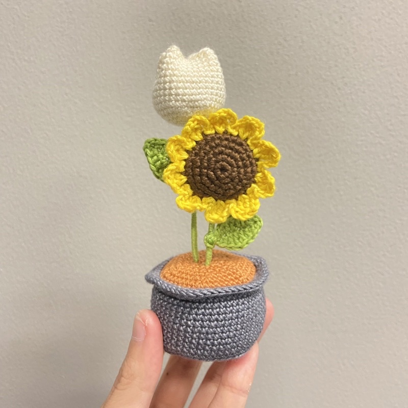 Pot Bunga Boneka Rajut Amigurumi