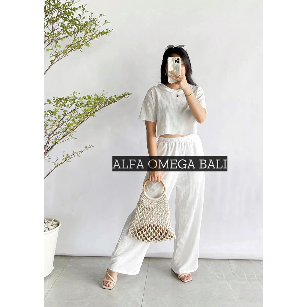 ALFA Setelan Wanita Airflow Crop Top Celana Panjang Highwaist