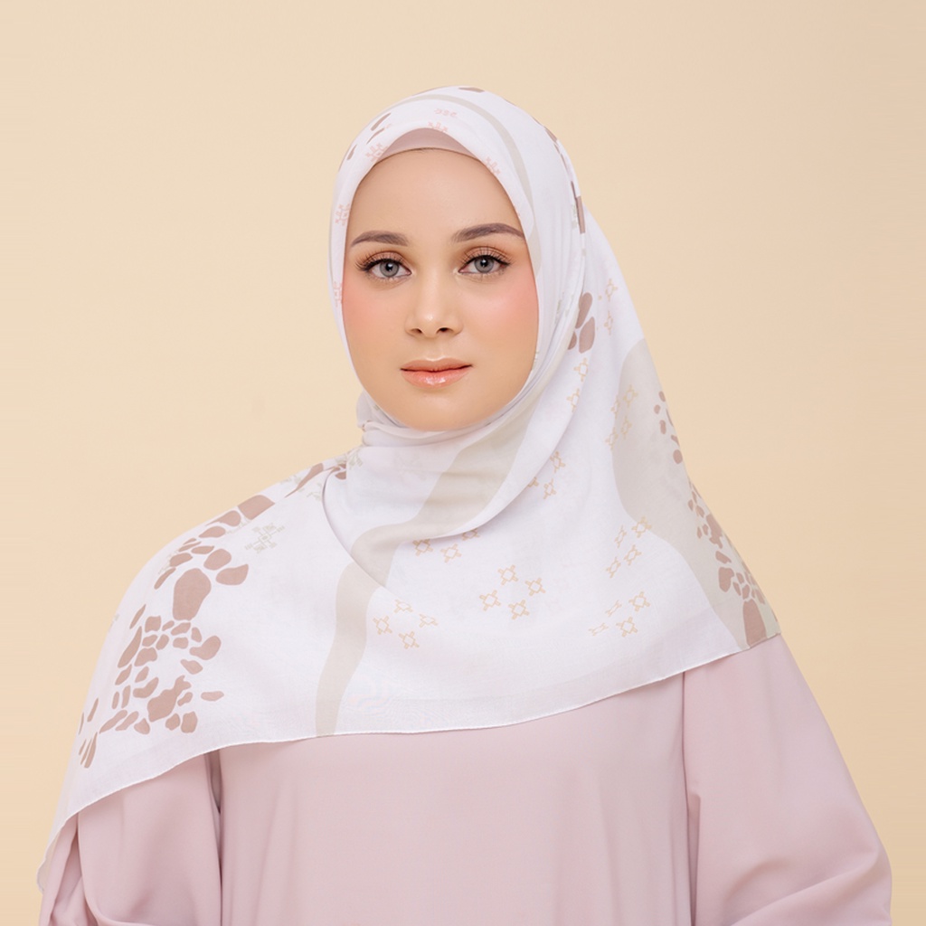 ZM Zaskia Mecca - Geopark Belitung Scarf Hijab Kerudung Segi Empat