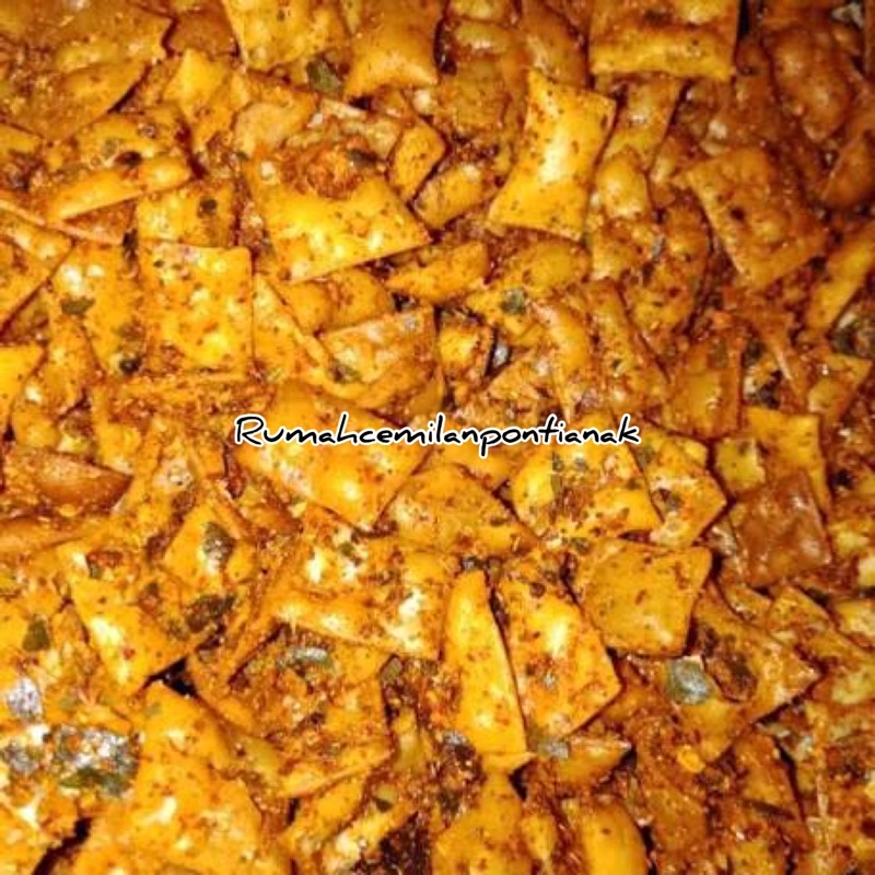 

1 KG PANGSIT PEDAS DAUN JERUK