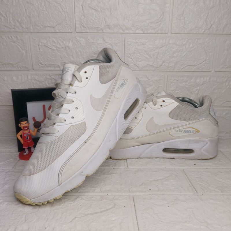 Sepatu Nike Air Max 90 Ultra 2.0 Essential White Size 44 In Sole 28cm Made in Vietnam Warna Putih OR