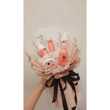 

BUKET SKINCARE (KHUSUS INSTAN) BUKET WARDAH BUKET SCARLETT BUKET MAKEOVER BUCKET SKINCARE BUCKET MAKEUP BUKET LAMARAN SESERAHAN HARI IBU BOGOR DEPOK