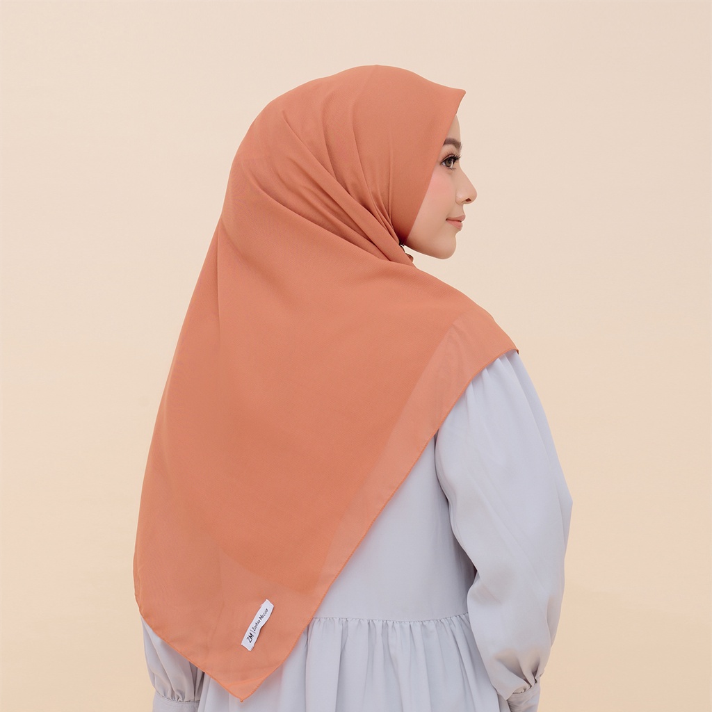 ZM Zaskia Mecca - Hijab Syari Bellsa Autumn Walnut Kerudung Segi Empat