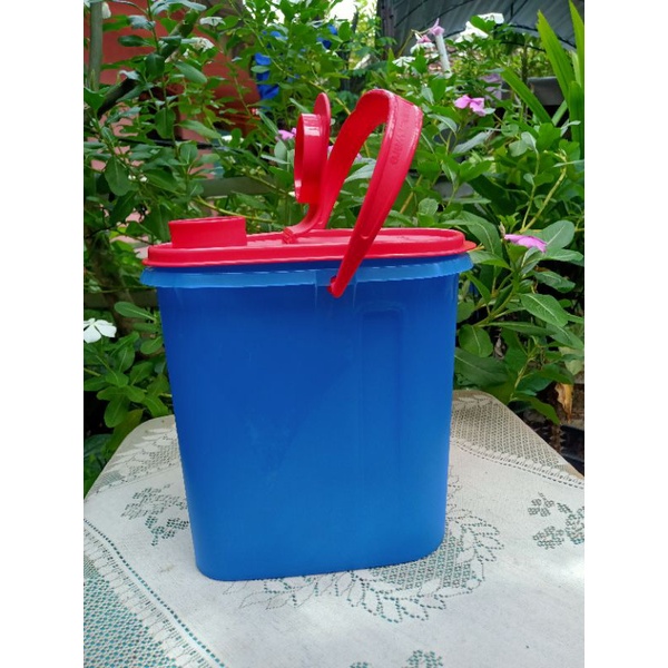 jug ohana tupperware