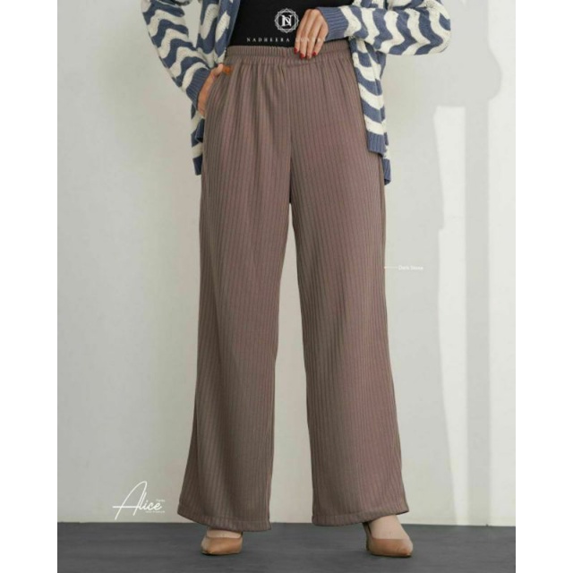 Alice Pants By Nadheera Luxury