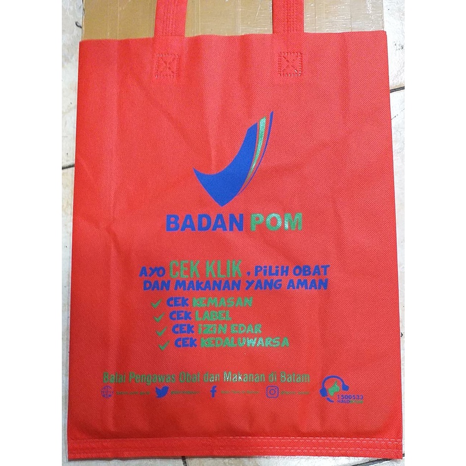 Jasa sablon goodie bag untuk 2 warna 1 sisi