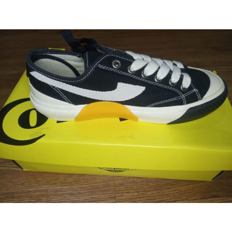 COMPASS X FR2 V1 SIZE 37