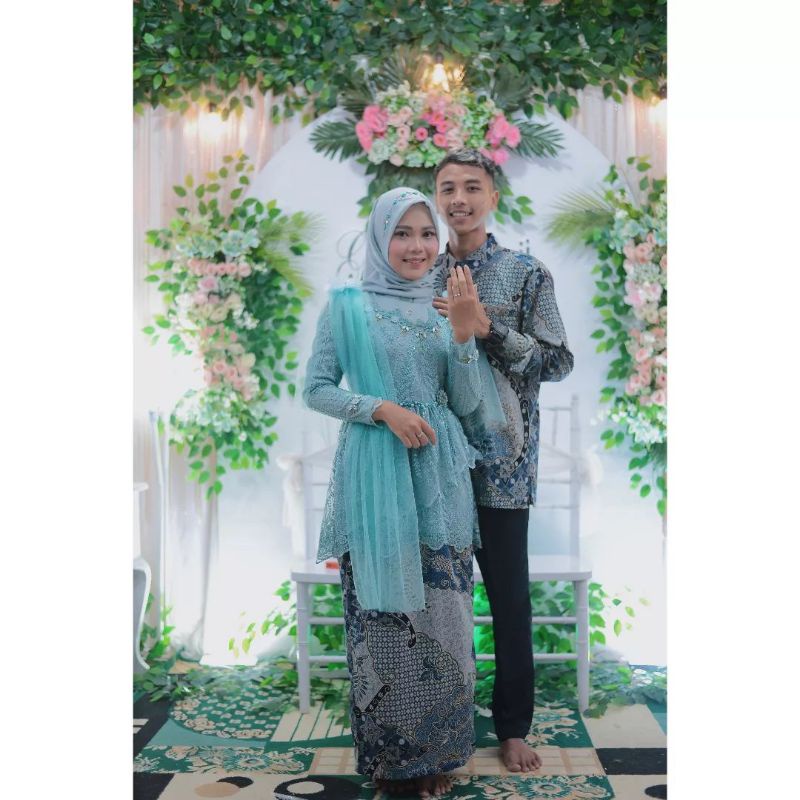 set couple kebaya lamaran premium