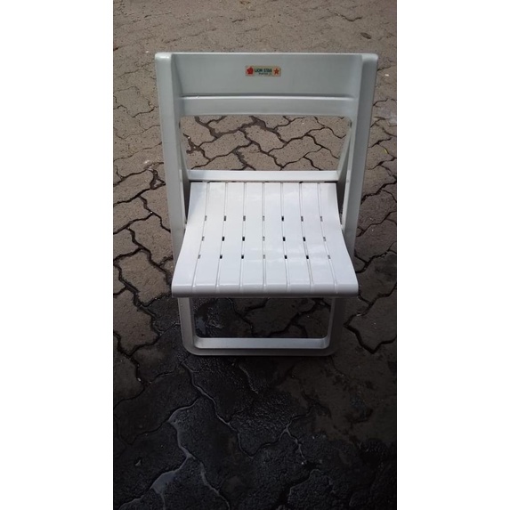 Cuci gudang Kursi Lipat plastik Lion Star OJOL stock ready