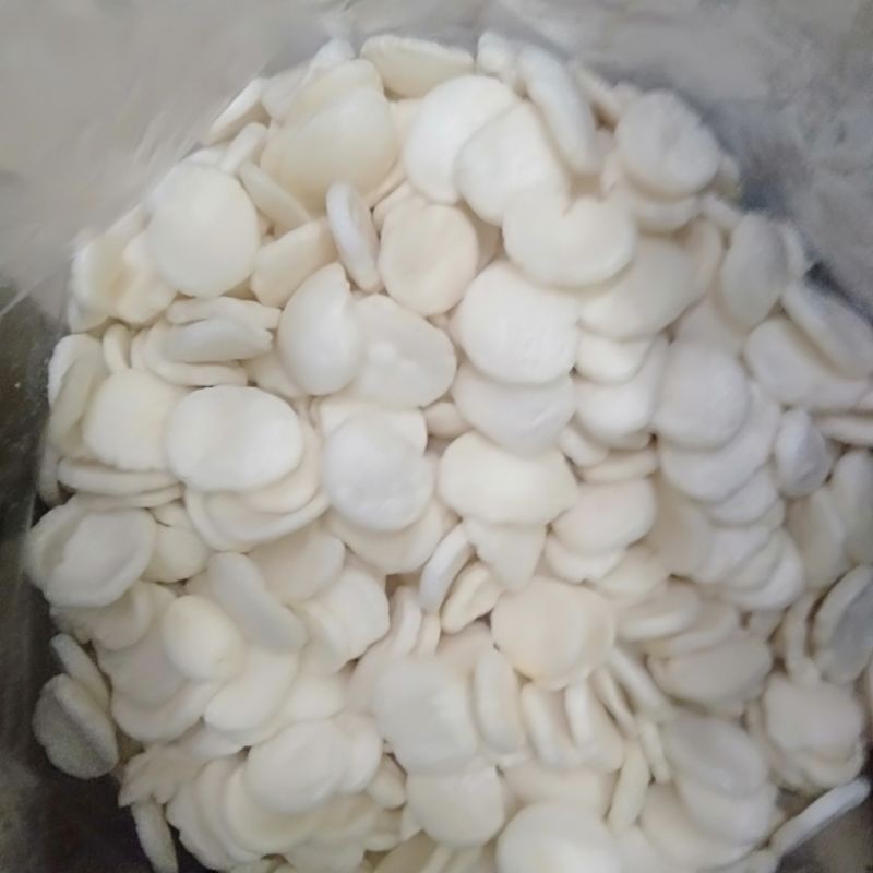 

kerupuk koin kiloan/keruouk ikan tengiri/kerupuk ikan 250 gr