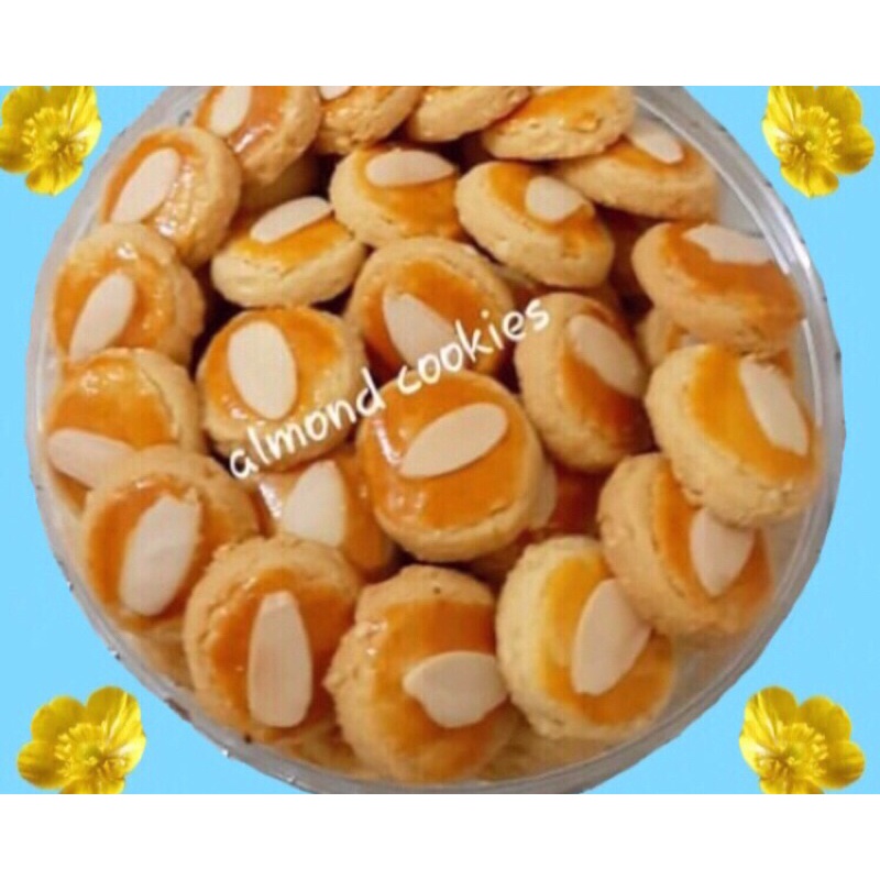 

AlmondCookies yang lezat, gurih dan enak dengan kacang almond, butter wisman juga blueband