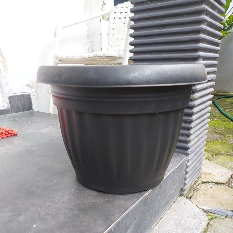 Pot Bunga Denali 1050 Hitam diameter atas cm Pot bulat plastik Hitam outdoor indoor Pot Kaktus Pot s