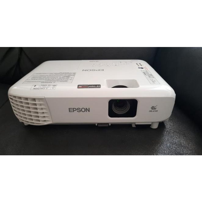 Proyektor Epson Eb-E500