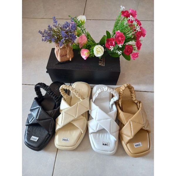 RD 043 SANDAL PINGGUL WANITA TERBARU BAN 2 SILANG PIRAMID