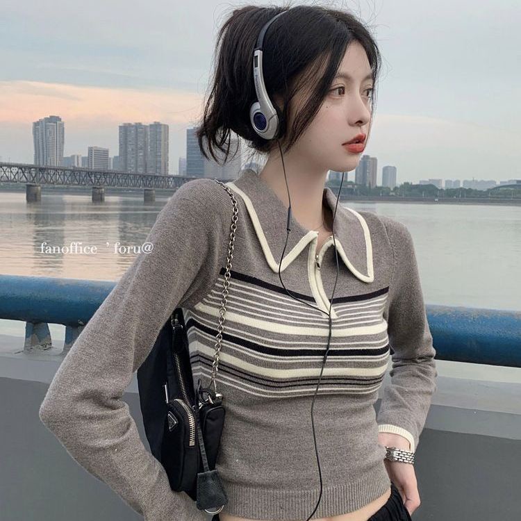 Red Korea Bergaris Polo Kerah Rajutan Sweater Wanita Musim Gugur Tipis Lengan Panjang Kemeja Bottoming Gaya Asing Pendek Niche Top Pakaian Dalam