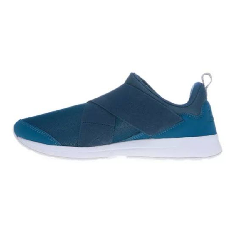 Sepatu League Biru Unisex Vault Slip On Sneakers Running Shoes Cowo Cewe Original