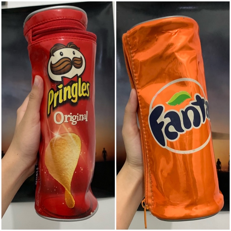 

[PRELOVED] Tempat Pensil Lucu Unik Pringles dan Fanta | Pringles and Fanta Pencil Case Merah Oren Orange Red