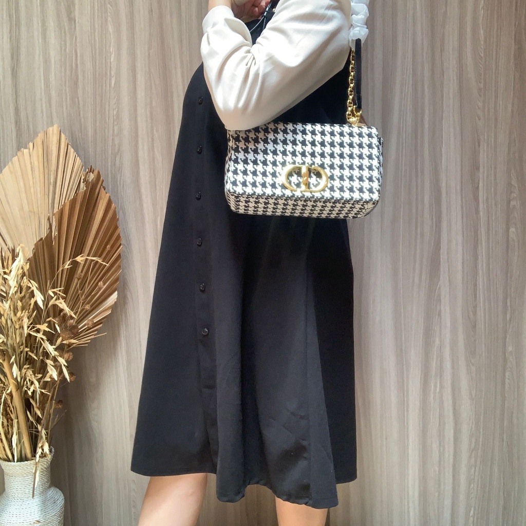 LUXY LX2097 TAS SELEMPANG WANITA CARO CANVAS OBLIQUE JACQUARD MEDIUM SIZE 26 CM FREE BOX KUALITAS VIP PLATINUM