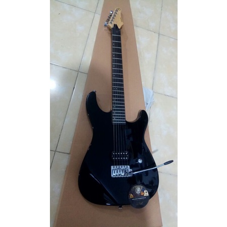 Gitar Original Samick SS 51