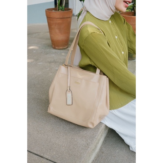 Tote Bag Flicka Kode J 191 FREE DUSTBAG (BISA BAYAR DI TEMPAT)