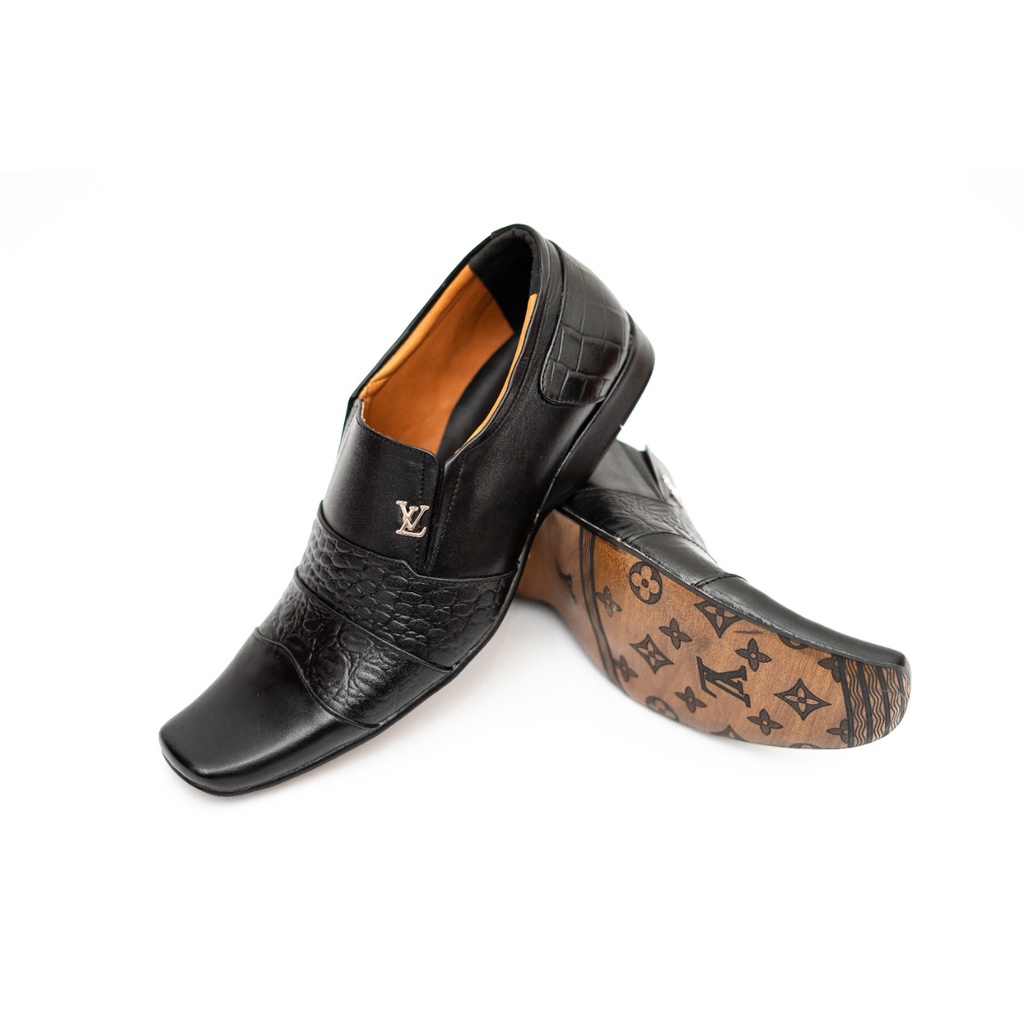 Sepatu Louis Vuitton Sepatu Louis Vuitton / Seoatu Formal / Sepatu pantofel pria / Pantofel kasual