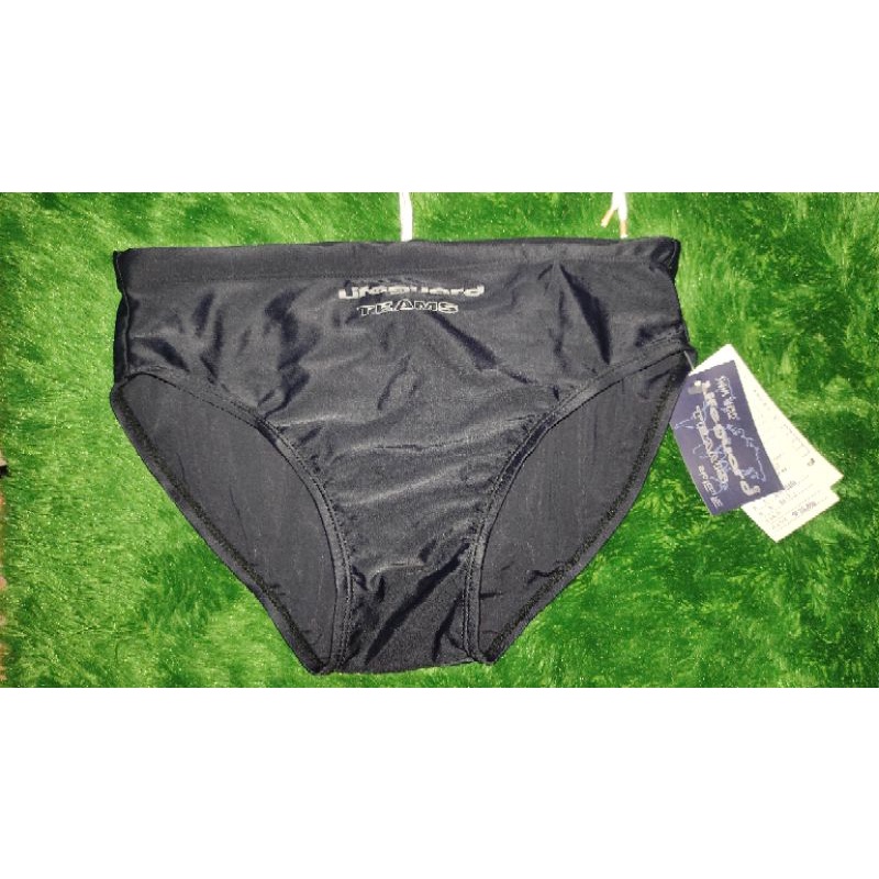 Celana renang segitiga lycra ketat atlet pria