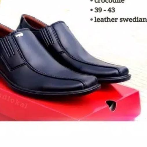 SEPATU PRIA CASUAL KICKERS SEPATU COWOK PANTOFEL ORIGINAL KULIT MURAH - Hitam