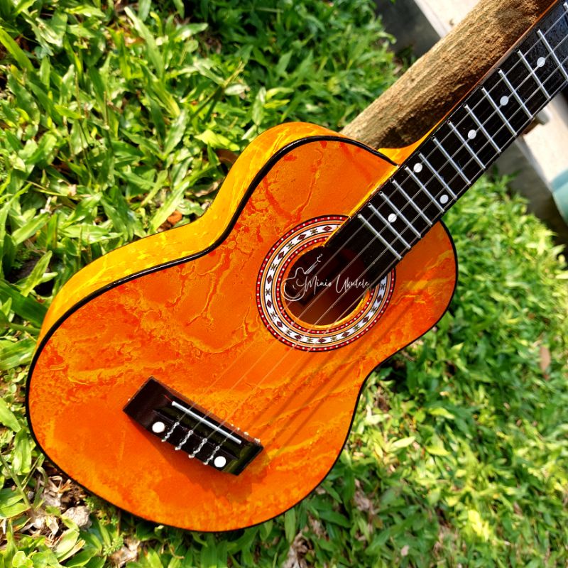 Jual Ukulele Senar 4 Abstrak Orange Shopee Indonesia