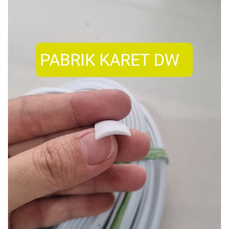 KARET 035 LIST LIS ALUMUNIUM KILAP OMEGA PLAN HITAM PUTIH