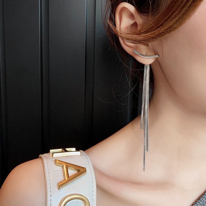 2022 Anting Tusuk Gantung Panjang Wanita Desain Geometri Rumbai Benang Emas Gaya Vintage Korea