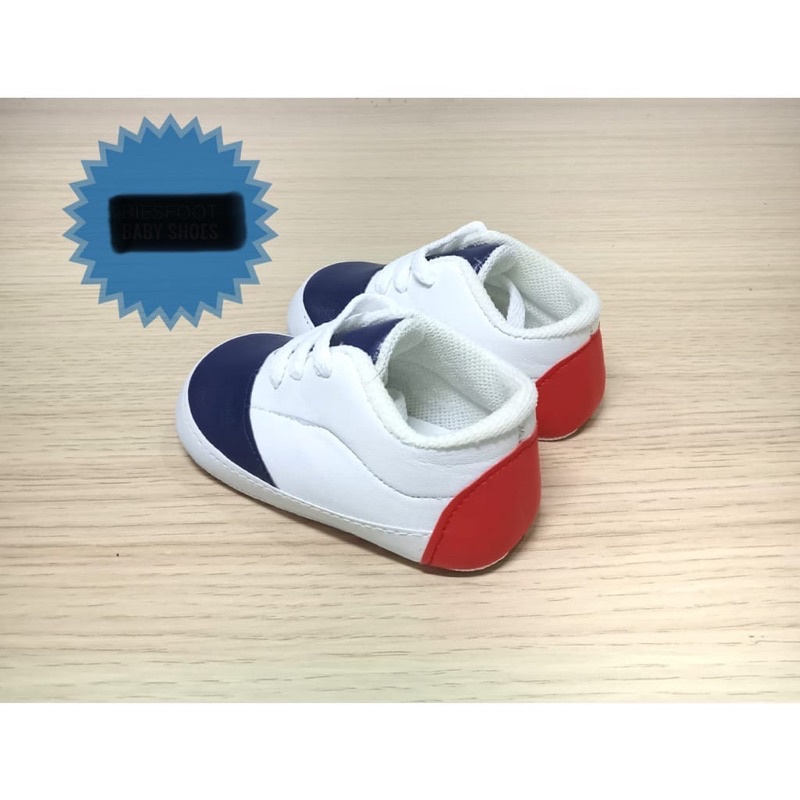 SEPATU BAYI LAKI LAKI