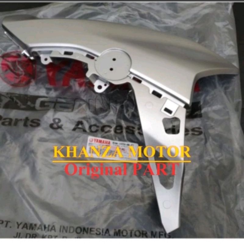 SAYAP KANAN YAMAHA MIO GEAR 125 SILVER ORIGINAL YGP