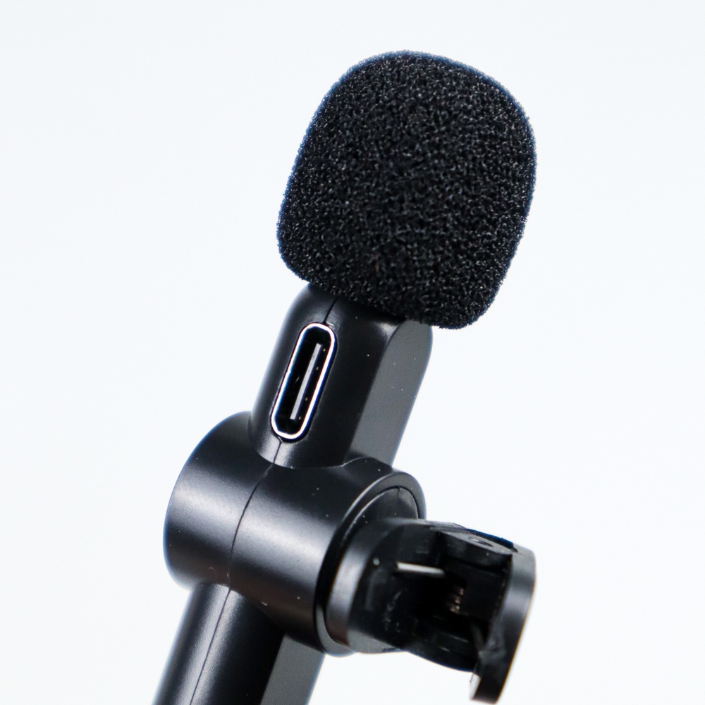 Double Mic WIRELESS MICROPHONE PODCAST LIVE LIGHTNING Mic Mik Jarak Jauh 2 SET ORI TAFFSTUDIO 2.4 G G10