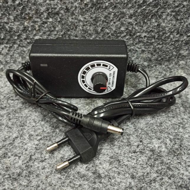 Adaptor 3-12V DC 2A Variable